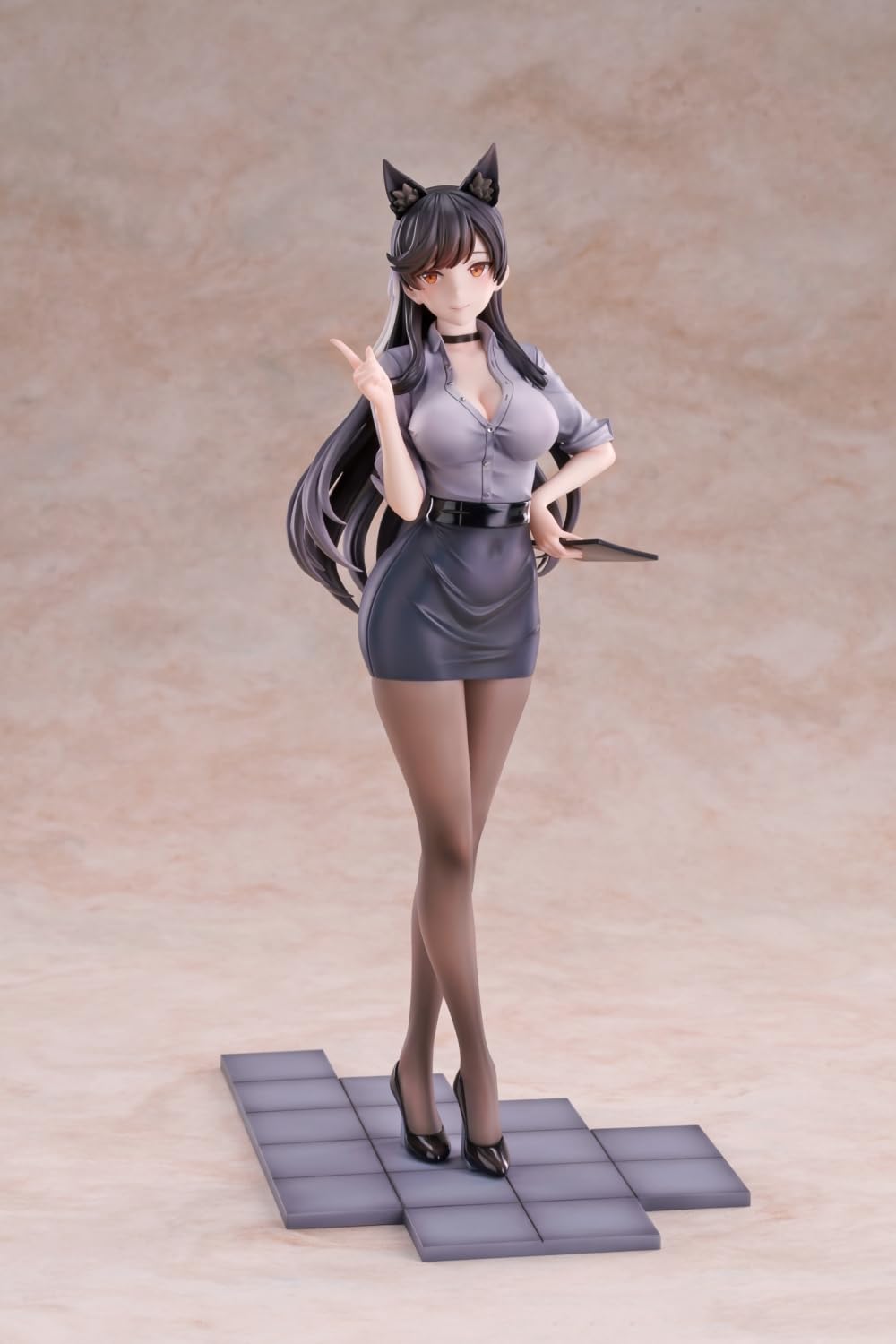 Amazon.co.jp: Azur Lane『アズールレーン』愛宕 OL Ver.1/6スケール
